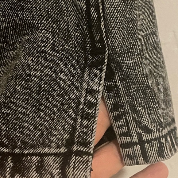 scotch soda Seasonal fold over black denim skirt with wash effects Size XS - Picture 3 of 7